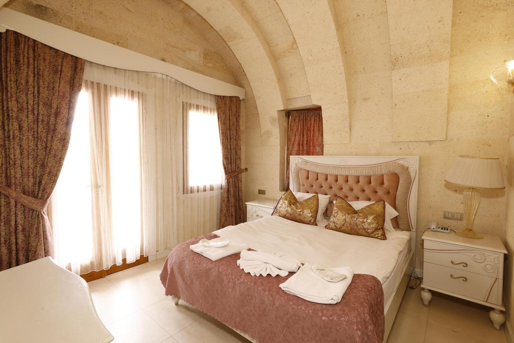 Anatelein Cave Hotel Учисар Экстерьер фото