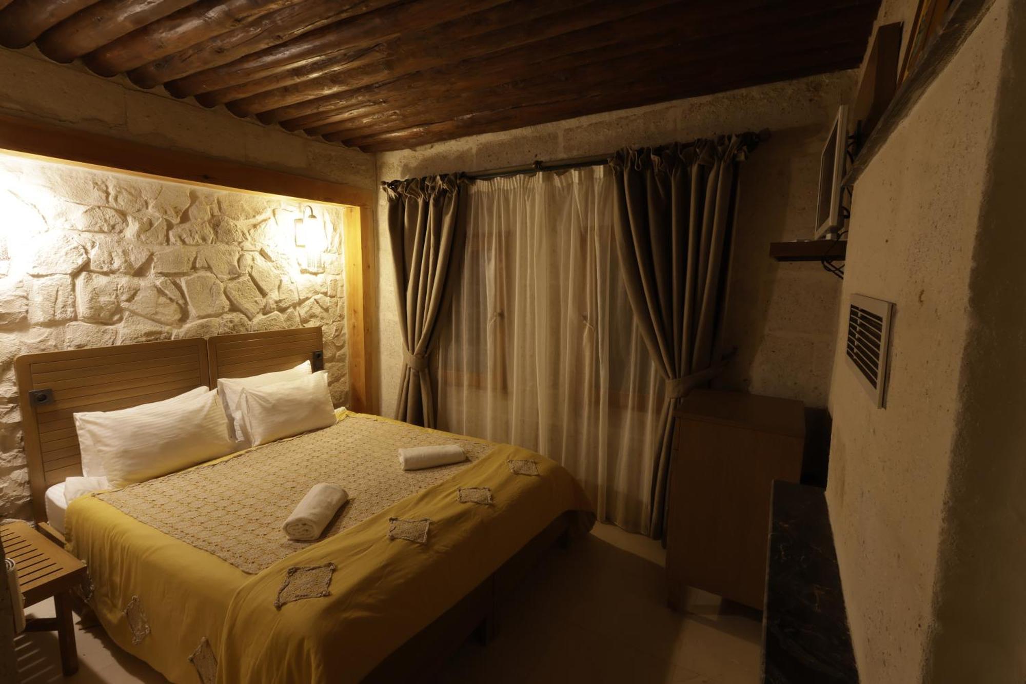 Anatelein Cave Hotel Учисар Экстерьер фото