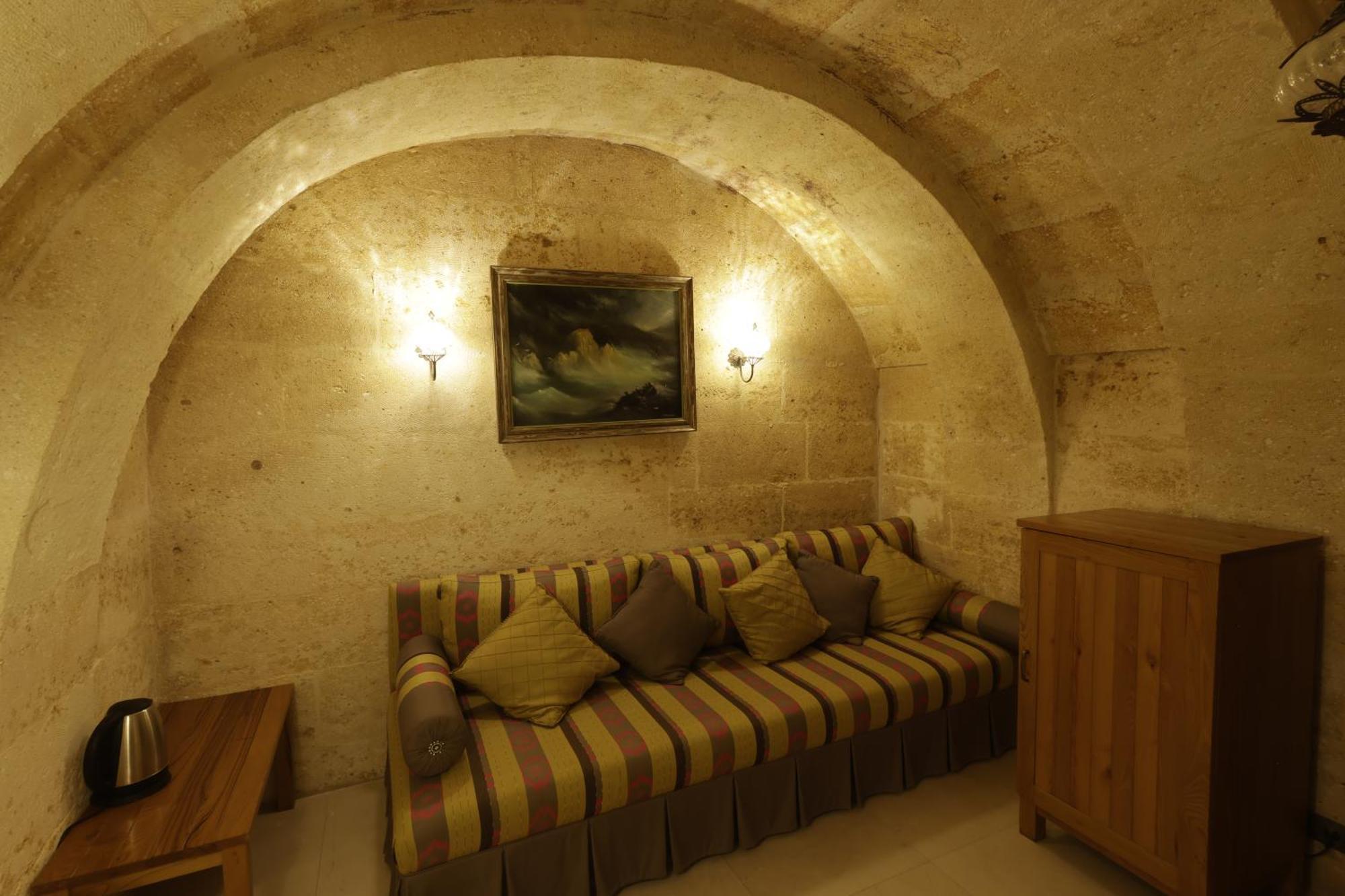 Anatelein Cave Hotel Учисар Экстерьер фото